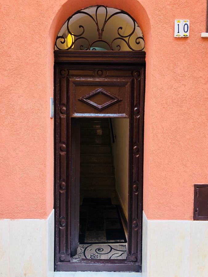 Апартаменты Casa Longo 2 Кастелламмаре-дель-Голфо Экстерьер фото